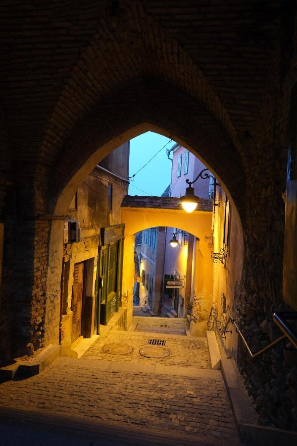 Historical Center Residence 2 سيبيو المظهر الخارجي الصورة
